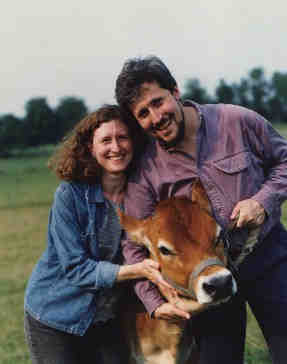 Nina, Jonathan and Bulah, photo by Miki Diusterhof